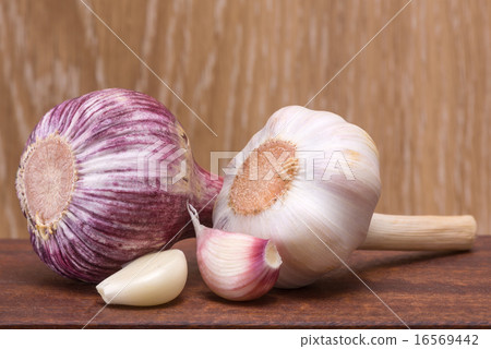 garlic - clove and head garlic - clove and head 16569442