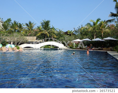 巴厘島度假酒店泳池 巴厘島度假酒店泳池 16573521