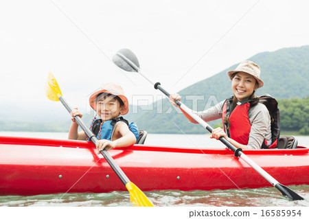 Outdoor family Outdoor family 16585954