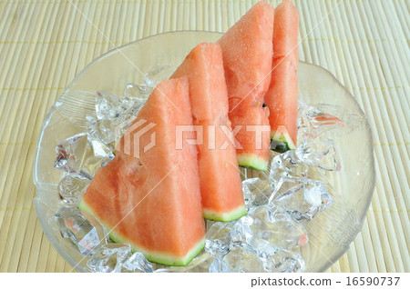 watermelon   16590737