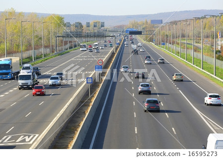 Highway Highway 16595273