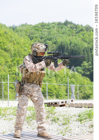 生存遊戲軍事形象 16598709