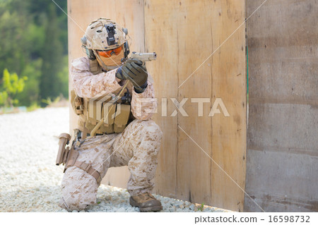 Survival game Military image 16598732