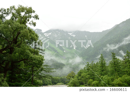 Kamikochi 16600611