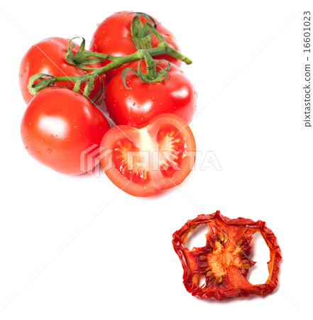 Bunch of fresh tomatoes and dried slice Bunch of fresh tomatoes and dried slice 16601023