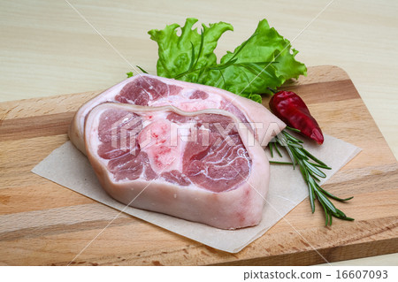 Pork knee steack Pork knee steack 16607093