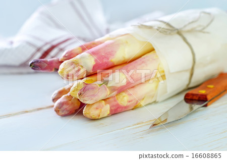 asparagus 16608865