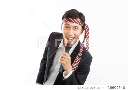 唱卡拉OK的商人在一種好心情 16609348