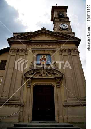 italy lombardy in the caiello old italy lombardy in the caiello old 16611102