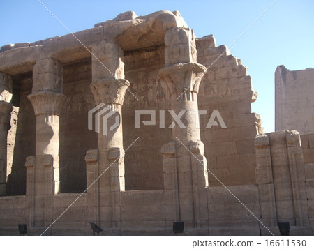 Egypt remains Egypt remains 16611530