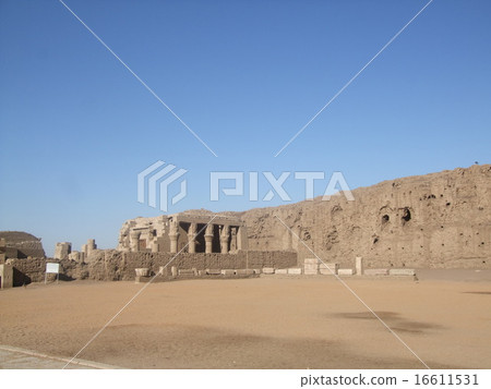 Egypt remains Egypt remains 16611531