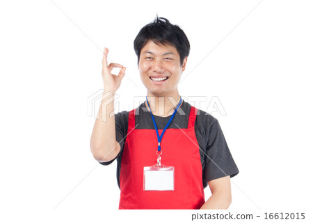 男店員微笑 16612015