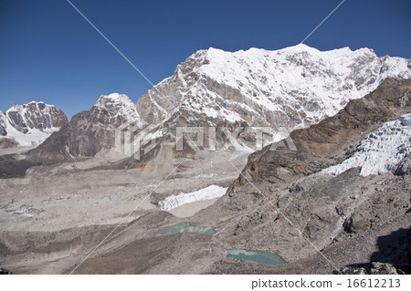 Pristine Himalaya Mountains Pristine Himalaya Mountains 16612213