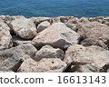 Sea and stones 16613143