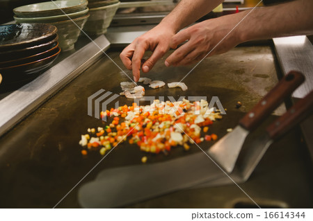 chef cooking rice with vegetables and shrimp chef cooking rice with vegetables and shrimp 16614344