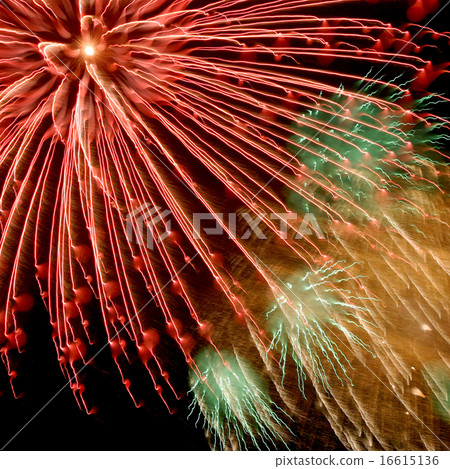 Funny fireworks photo 117 Funny fireworks photo 117 16615136