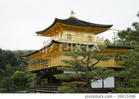 Kinkakuji (near view) 16615896