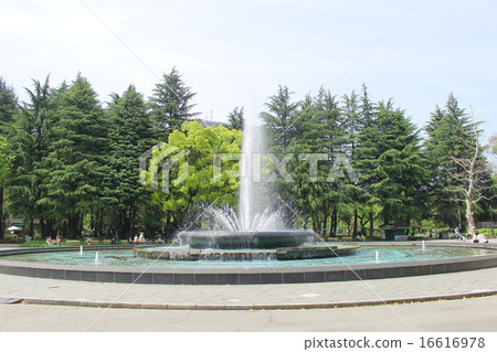 Hibiya Park 16616978