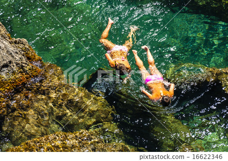 snorkeling, Cap de Peyrefite, Languedoc-Roussillon snorkeling, Cap de Peyrefite, Languedoc-Roussillon 16622346