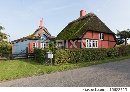 red farm 16622735