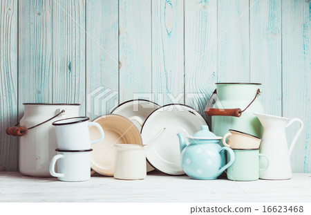 Enamelware still life 16623468