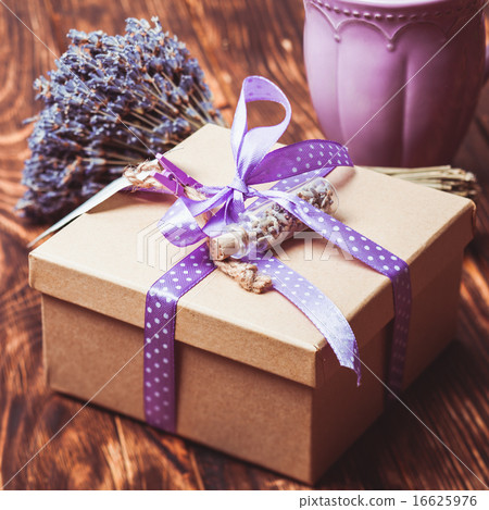 Lavender gift box Lavender gift box 16625976