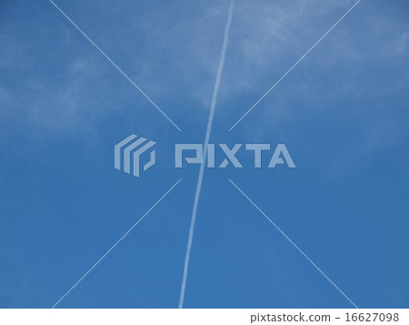 Blue sky 16627098