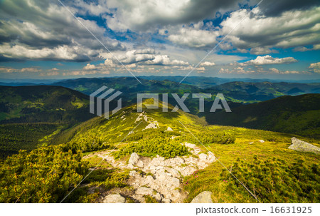 Beautiful mountains landscape in Carpathian Beautiful mountains landscape in Carpathian 16631925