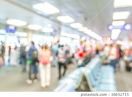 Blurred waiting chairs zone in airport  16632715