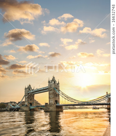 Tower Bridge in London, England Tower Bridge in London, England 16632748