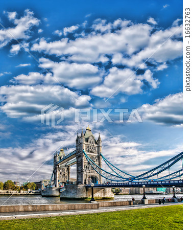 Tower Bridge in London, England Tower Bridge in London, England 16632763