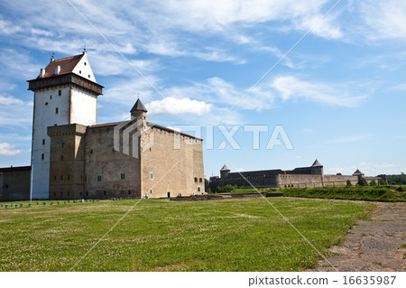 Two ancient fortresses on the parties  16635987