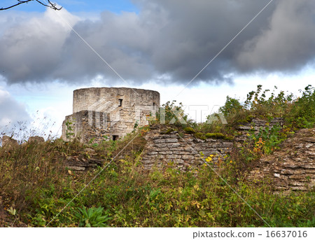 ancient destroyed fortress. Petersburg. Russia. Ko 16637016