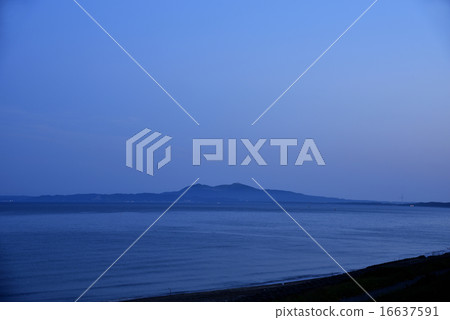 在早晨薄霧的Oga半島 16637591