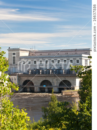Narva. Hydroelectric power station on the river Na 16637886