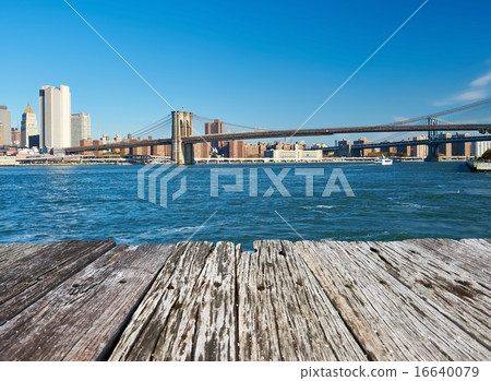 Lower Manhattan skyline view from Brooklyn 16640079