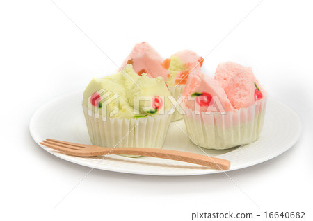 Cotton wool cake. Thai Dessert Cotton wool cake. Thai Dessert 16640682