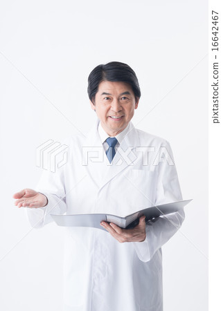 Middle white coat men Middle white coat men 16642467