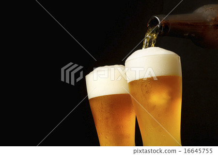 Pour a beer Pour a beer 16645755
