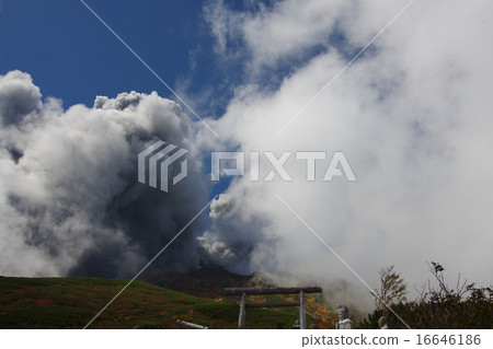 Explosive eruption of Ontakeyama 16646186