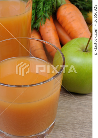 Apple-carrot juice Apple-carrot juice 16650928