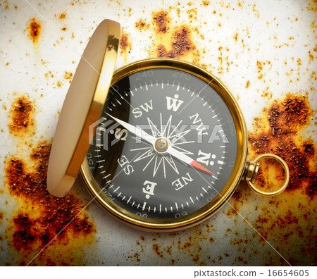 Golden vintage compass Golden vintage compass 16654605