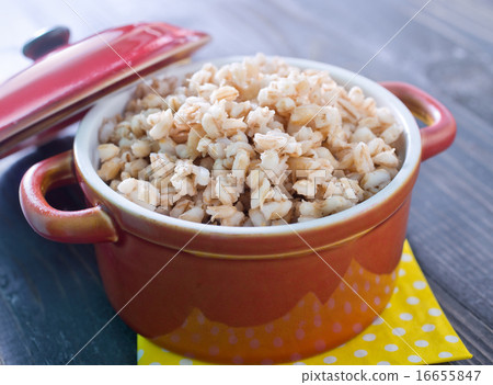 wheat porridge 16655847