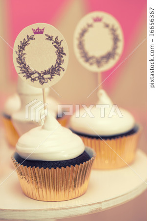 holiday buffet with cupcakes and place for text holiday buffet with cupcakes and place for text 16656367