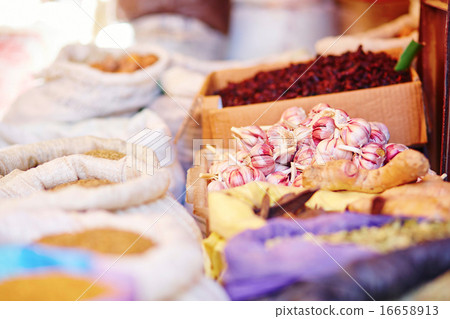 Selection of garlic on a traditional Moroccan market 16658913