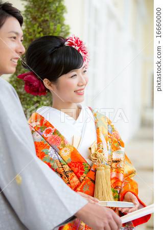 圖庫照片: 日式服裝 穿著和服 婚禮