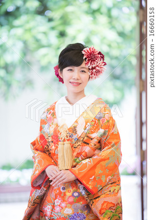 kimono marriage, colorful wedding kimono, bride 16660158