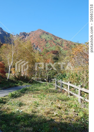 Nasu-dake (Nasu-machi, Nasu-gun, Tochigi) Nasu-dake (Nasu-machi, Nasu-gun, Tochigi) 16661558