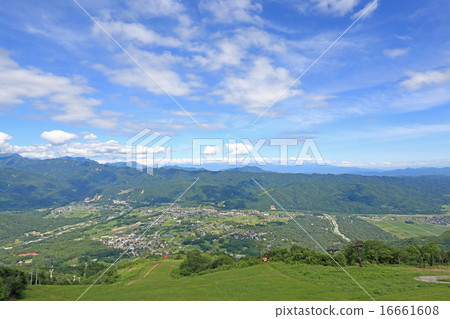 美麗的白馬風景，從Happo一個滑雪區域 16661608
