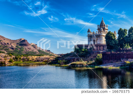Jaswanth Thada mausoleum, Jodhpur, Rajasthan, India 16670375